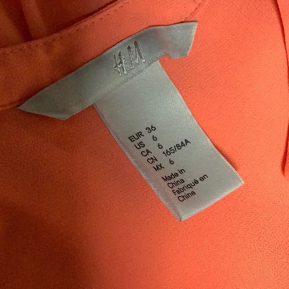 H&M Orange Button Down Blouse With Pintuck Detail Size 6 - Picture 11 of 16